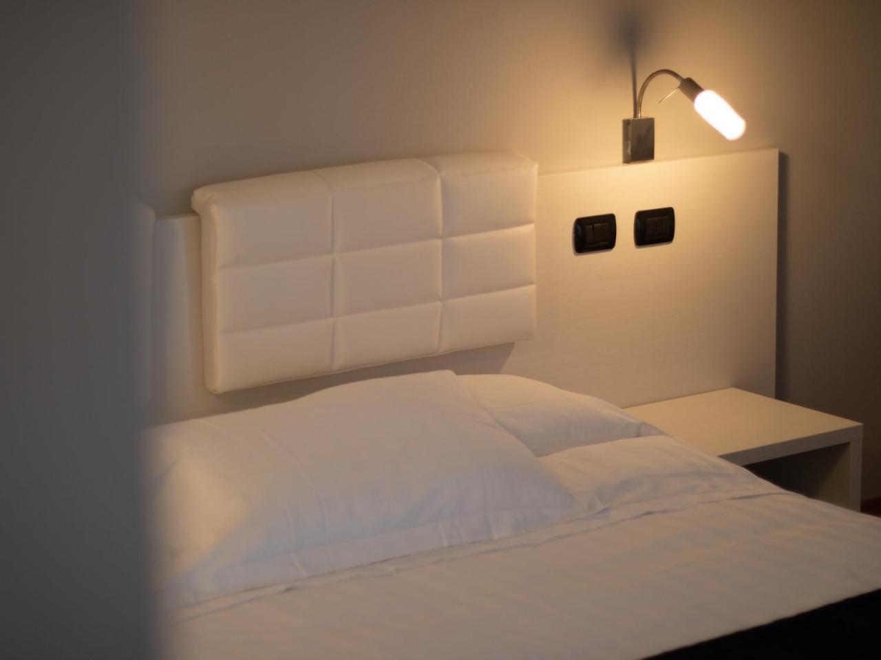 Master Hotel רג'ו אמיליה מראה חיצוני תמונה